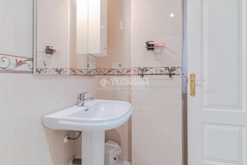 Foto ca249db9-8232-42da-a4a2-8e24323fff1d. Piso  en venta en Motril ciudad Motril