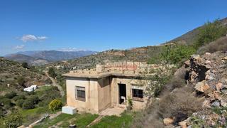 Masia a Vélez de Benaudalla. Casa rural en venta en motril