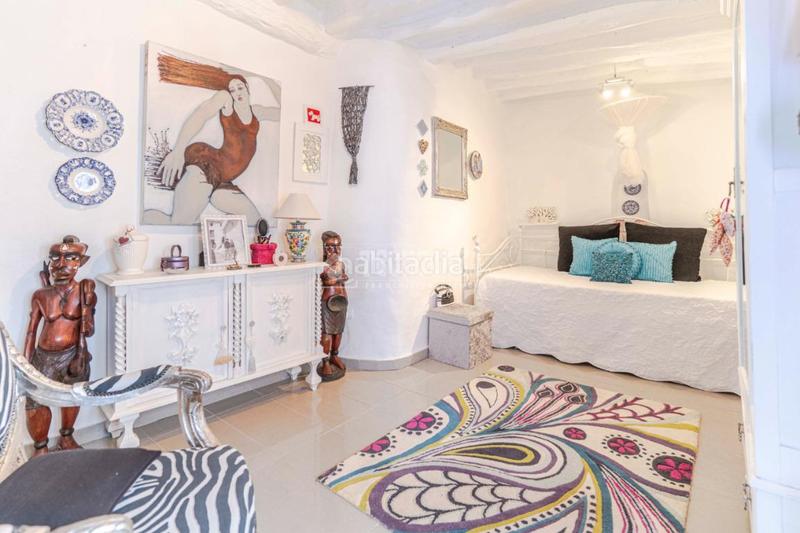 Foto c89e853e-b036-49e4-84ce-e43e7a355940. Casa pareada casa en venta en los guajares en Guájares (Los)