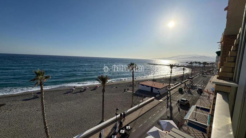 Foto dd5aaca7-f09d-4670-964b-9b630c13343c. Piso  en venta en Torrenueva costa en Torrenueva Motril
