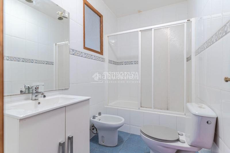 Foto 82c69143-68d0-4d17-ab98-cb350788ca74. Casa pareada casa en venta en Motril ciudad Motril