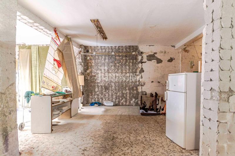 Foto 63f8ee1a-120e-4022-a36b-10e5d44ccb4d. Local comercial  en venta en Motril ciudad Motril