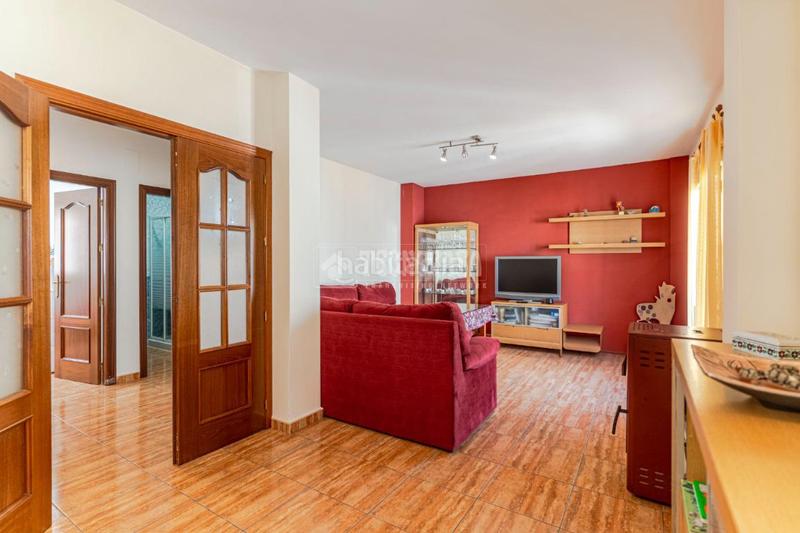 Foto 5a6ea429-f0e3-4b8c-b209-6fce3eac731e. Casa pareada casa en venta en Órgiva