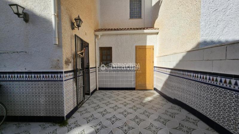 Foto 1af78d17-b1c4-404a-82b5-6f4f3e91a429. Casa bifamiliare con parcheggio piscina in Órgiva