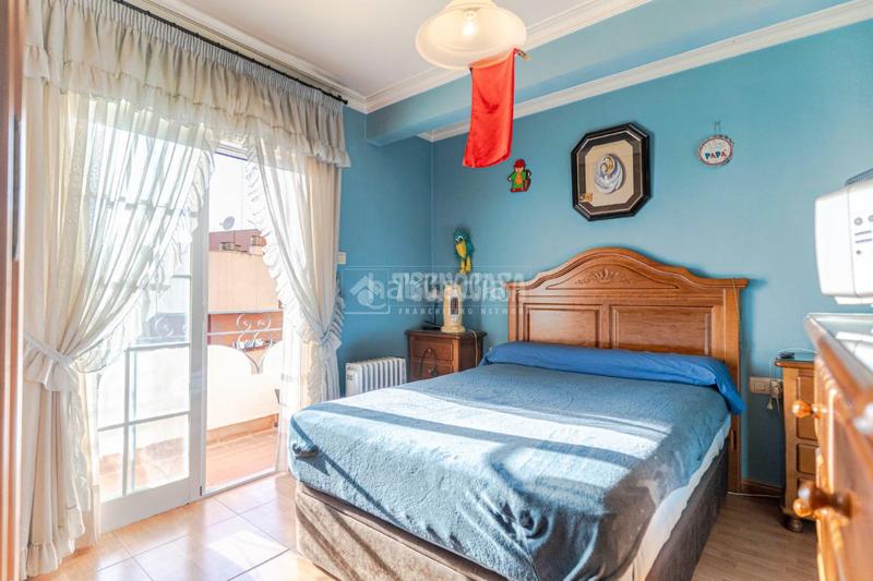 Foto ae2fec86-8bb9-4ee1-a415-94482b6fd6d5. Pis a Motril ciudad Motril