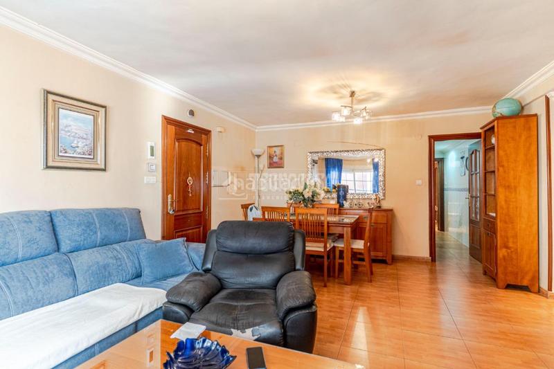 Foto d27ad3ee-ca12-48d2-95d9-81efca3d2f8a. Pis a Motril ciudad Motril