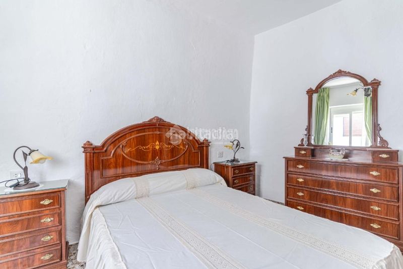 Foto aa2328e7-f577-4e4d-93b3-6c5588ef4ab0. Casa aparellada a Guájares (Los)