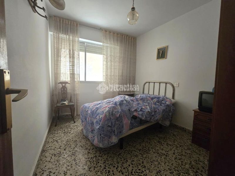 Foto 52cbaba5-ab99-47c5-bff7-8d5d39e57a3f. Piso  en venta en Lanjarón