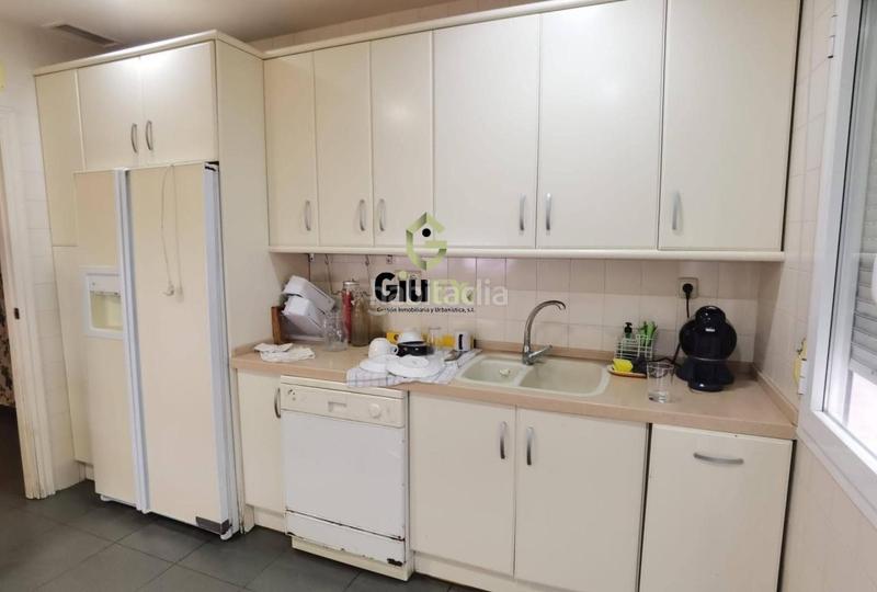 Foto 441fe487-01a2-4945-85a8-e5842f15619e. Pis a Santa Marina Badajoz