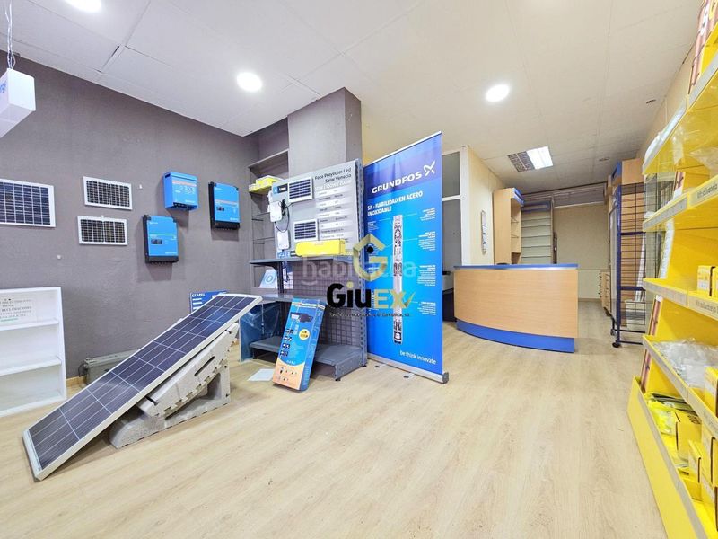Foto 1dcff5c2-6c0b-41b3-9bd7-e30004de180b. Local comercial a Centro Cáceres
