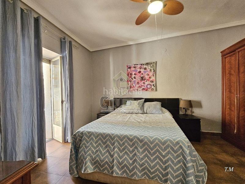 Foto b05438a9-845a-437b-a288-9291abe7c49b. House with heating in Casco Antiguo Cáceres