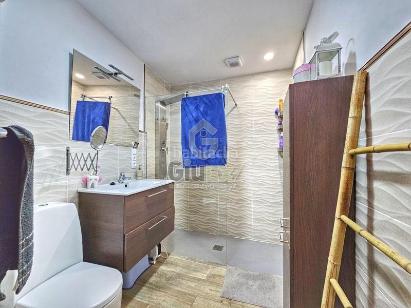 Foto f36d23bf-8411-4a6d-8a65-5c1874cd01c0. Maison avec chauffage dans Casco Antiguo Cáceres