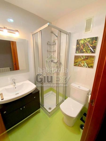 Foto ec1bbb2a-fda5-49d3-8402-ef62e9515d65. Flat with heating parking in Centro Cáceres