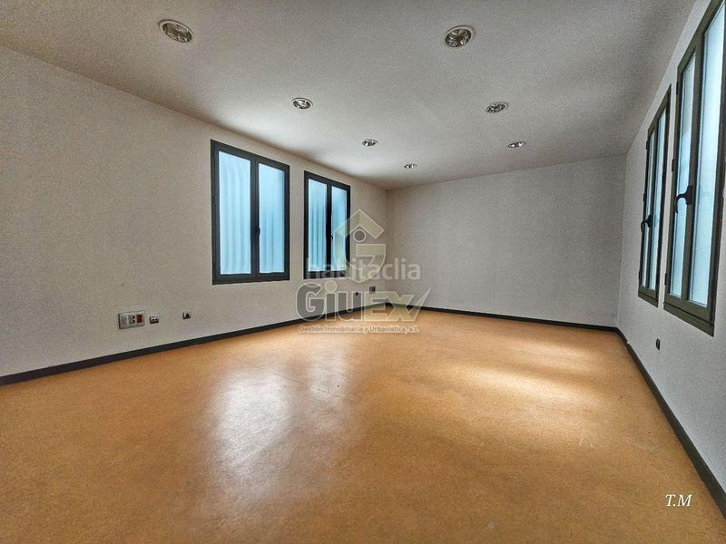 Foto 13fd5610-a704-4e43-b202-2428b495ae2a. Appartement avec chauffage dans Centro Cáceres