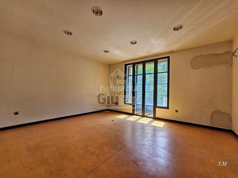 Foto d081223f-acae-4836-8b89-168f0dc3c959. Appartement avec chauffage dans Centro Cáceres