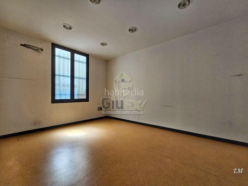 Foto 141d907e-0010-4896-a6d0-d984b6f027e4. Etagenwohnung mit heizung in Centro Cáceres