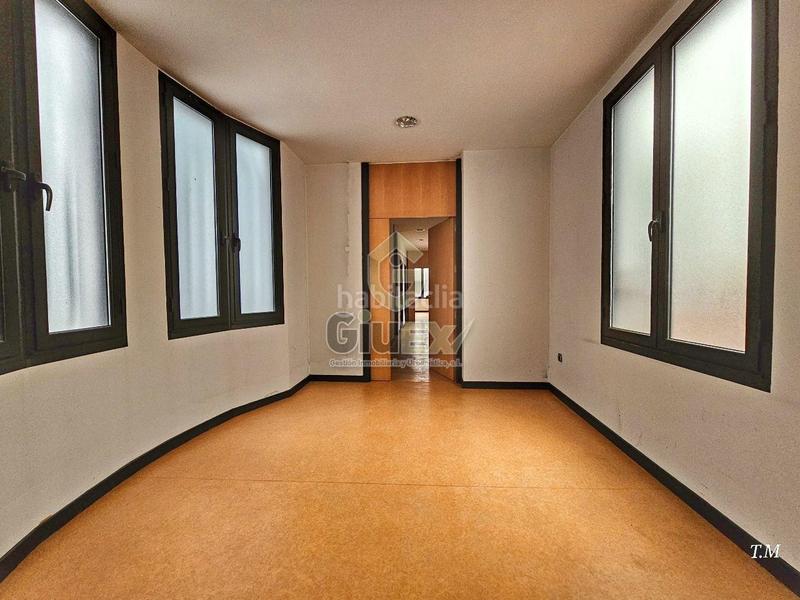 Foto 8ad2ab31-ad5e-4f21-b13a-7a45d82f4391. Piso en Centro Cáceres