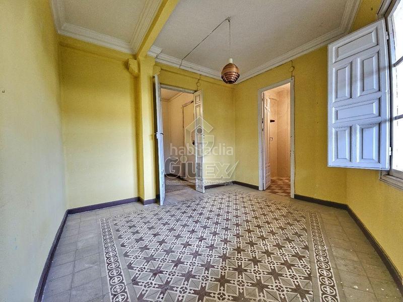 Foto e89836fe-f64d-42f1-8924-2dcc7449c9f8. Piso en Casco Antiguo Cáceres