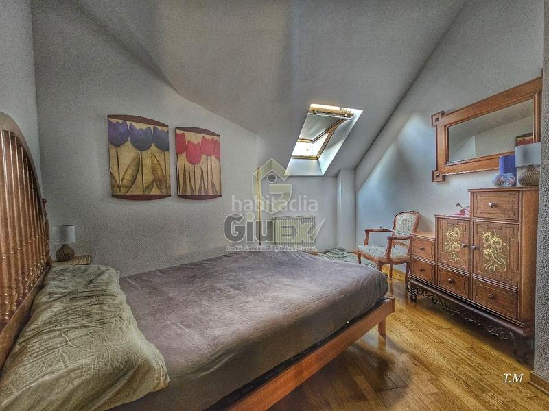 Foto 3b01734d-696b-4922-91e8-ee61f926ef8e. Dúplex en Centro Cáceres