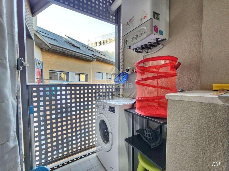 Foto 684a5606-21dc-4f3c-ac70-f49ce4f326ee. Zweistöckige wohnung mit heizung parking in Centro Cáceres