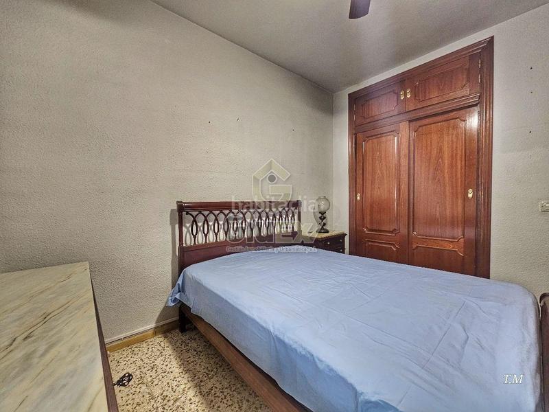 Foto f60d9e3c-2c2c-4952-849e-bc89e357cb41. Flat with heating parking in Casco Antiguo Cáceres