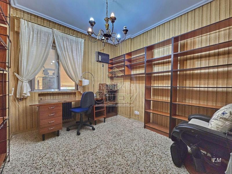 Foto 1325a80f-2a63-4bef-a10d-dec12026577a. Pis amb calefacció aparcament a Casco Antiguo Cáceres