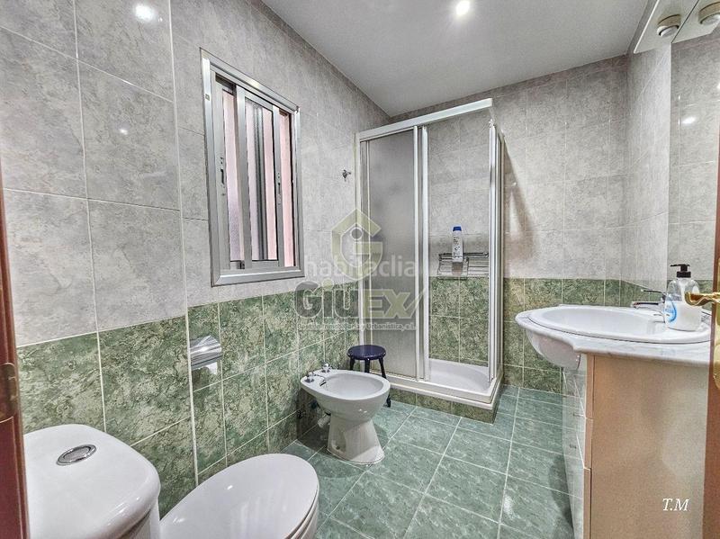 Foto c58cf8ec-5514-4ec4-acda-a0df2f8e2364. Piso en Casco Antiguo Cáceres