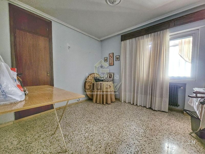 Foto 8110de6d-a4e7-4660-bf03-2b4ee0d42ed0. Flat with heating parking in Casco Antiguo Cáceres