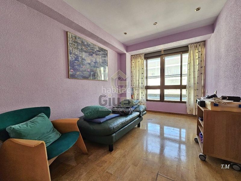 Foto 6fce9480-4879-431e-80d7-415b193dbf05. Flat with heating in Centro Cáceres