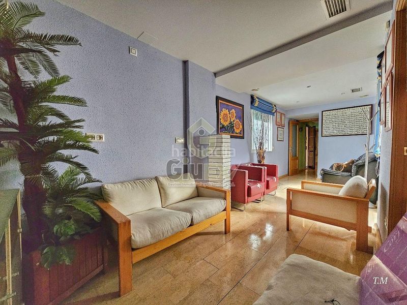 Foto e104db25-8ca1-4177-88a7-d61ba39be0e8. Flat with heating in Centro Cáceres