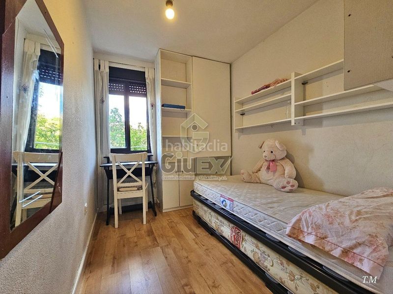 Foto ff37ed38-dd11-4d6f-b4fb-3f8cb735521e. Apartament amb calefacció aparcament a Casco Antiguo Cáceres