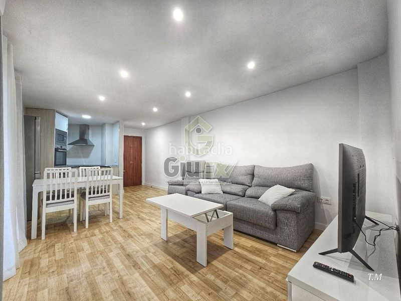 Foto 1f2d7727-f3e2-445b-8907-c0a8387974c2. Appartement mit heizung in Centro Cáceres