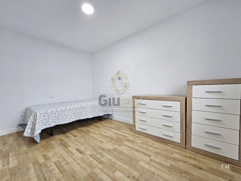 Foto 76e48dbb-f556-43ef-a9dc-28ce7f78b4ce. Appartement mit heizung in Centro Cáceres