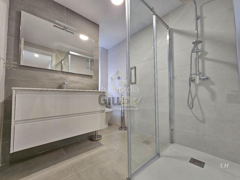 Foto f77a287a-e04a-47e8-a88a-f551de3bccf5. Appartement mit heizung in Centro Cáceres