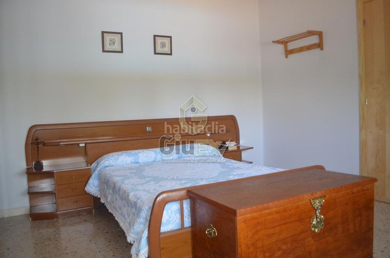 Foto cc78a878-3b74-4d6b-ac0a-bf8446511d21. Casa amb calefacció aparcament a Arroyo de la Luz
