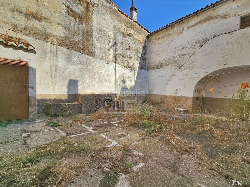 Foto 09fa9b07-268f-4c0c-8c9e-fd2a60d2f379. Masía en Malpartida de Cáceres