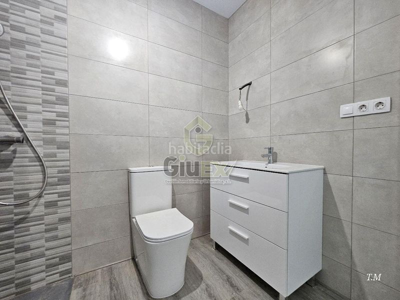 Foto ad5c5205-c382-4162-b32e-61e618206a7a. Apartament amb calefacció aparcament a Centro Cáceres