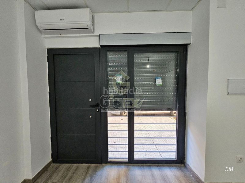 Foto d0365eef-7823-4f76-afcd-059300d9045f. Apartamento en Centro Cáceres