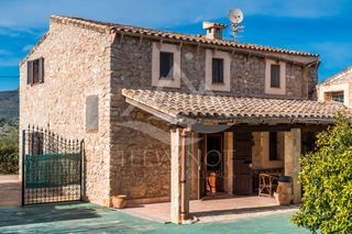 Casa en Sant Llorenç des Cardassar. Authentische natursteinfinca in der nähe von sant llorenç