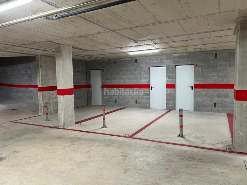 Foto 705fe695-bd48-446b-9460-f661ad604c5d. Parking coche plazas de parking en la planta -1 y -2 en Barcelona