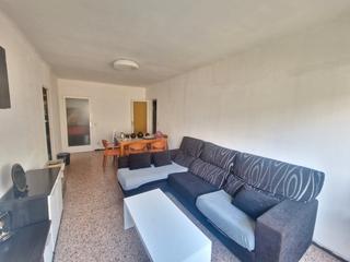Appartement à Ciutat Cooperativa-Molí Nou. Piso con terraza