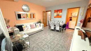 Appartement  Carrer d'ausona. Piso en venta en trinitat vella