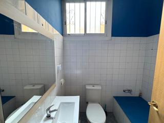 Local commercial à Carrer de Rossend Nobas