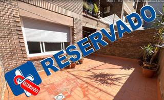 Appartement  Carrer del concili de trento. Piso de 65m² útiles + 30 m² de terraza en finca de obra vista.