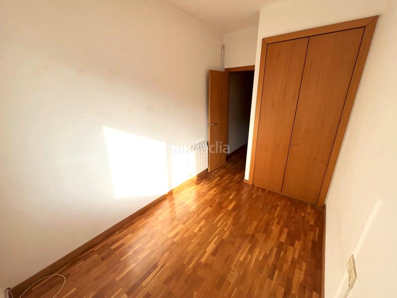 Foto 275a4009-0701-49a7-854a-7f4875c92494. Piso  en zona muy bien conectada - El Clot- parking opcional 12.000€ adicionales en Barcelona
