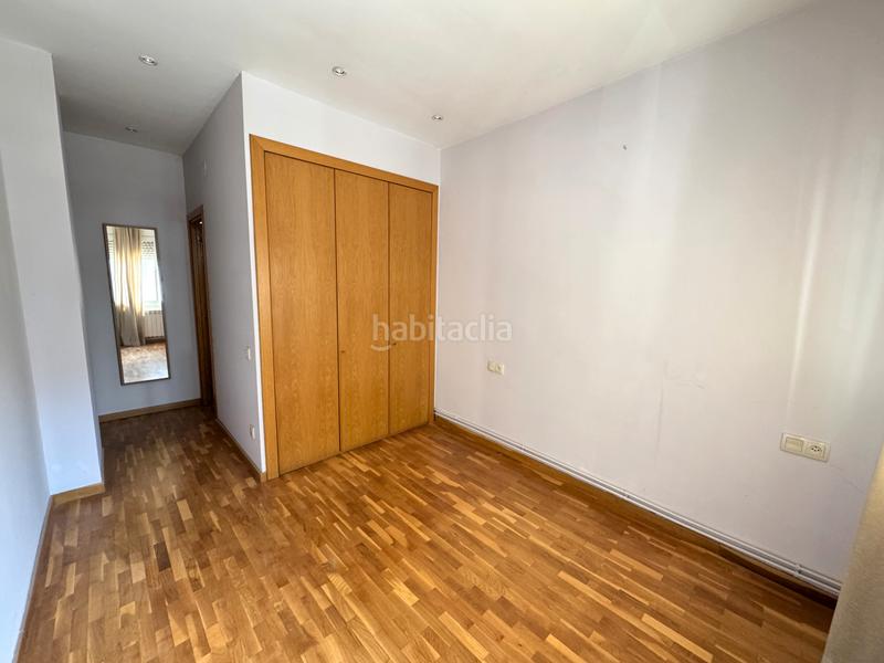 Foto 49cba158-e9e0-41f1-ad17-88659931e1e4. Piso  en zona muy bien conectada - El Clot- parking opcional 12.000€ adicionales en Barcelona