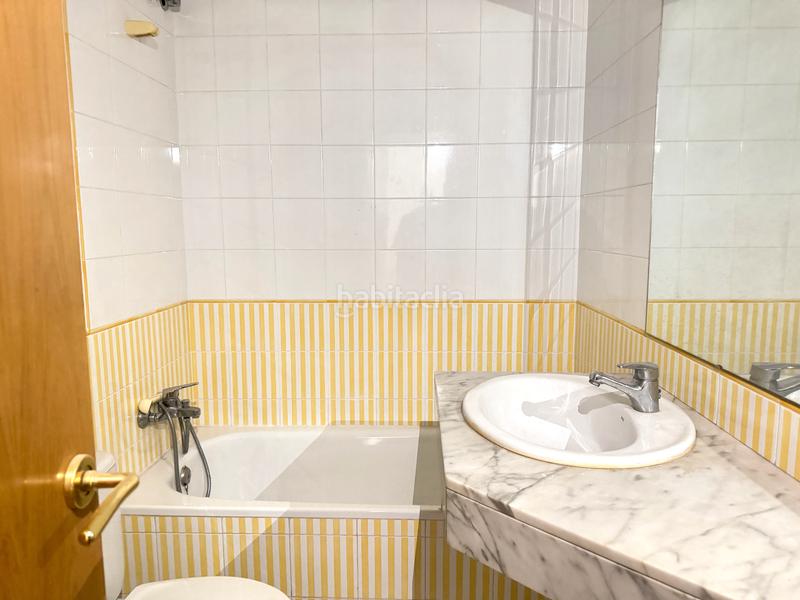 Foto 96c1931a-5e01-497e-96f2-f559f14fdac9. Piso  en zona muy bien conectada - El Clot- parking opcional 12.000€ adicionales en Barcelona