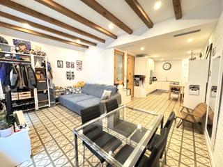 Etagenwohnung in El Clot