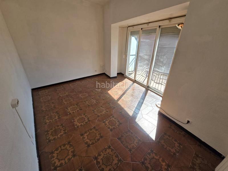 Foto 20c09d02-cf2e-4e9d-bc56-65a2c51d2f2e. Pis amb calefacció a El Camp de l´Arpa del Clot Barcelona