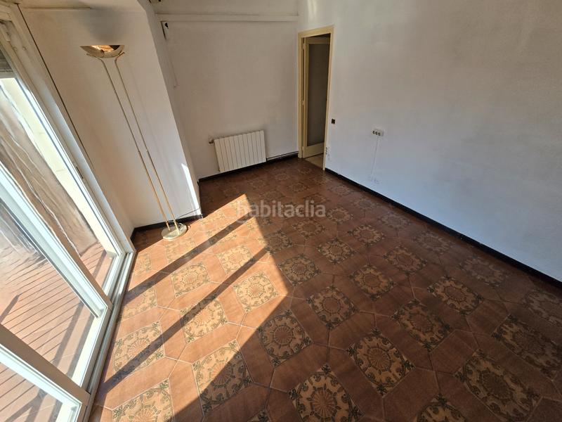 Foto 6405d8db-3737-4cab-a099-64e5b54af627. Pis amb calefacció a El Camp de l´Arpa del Clot Barcelona